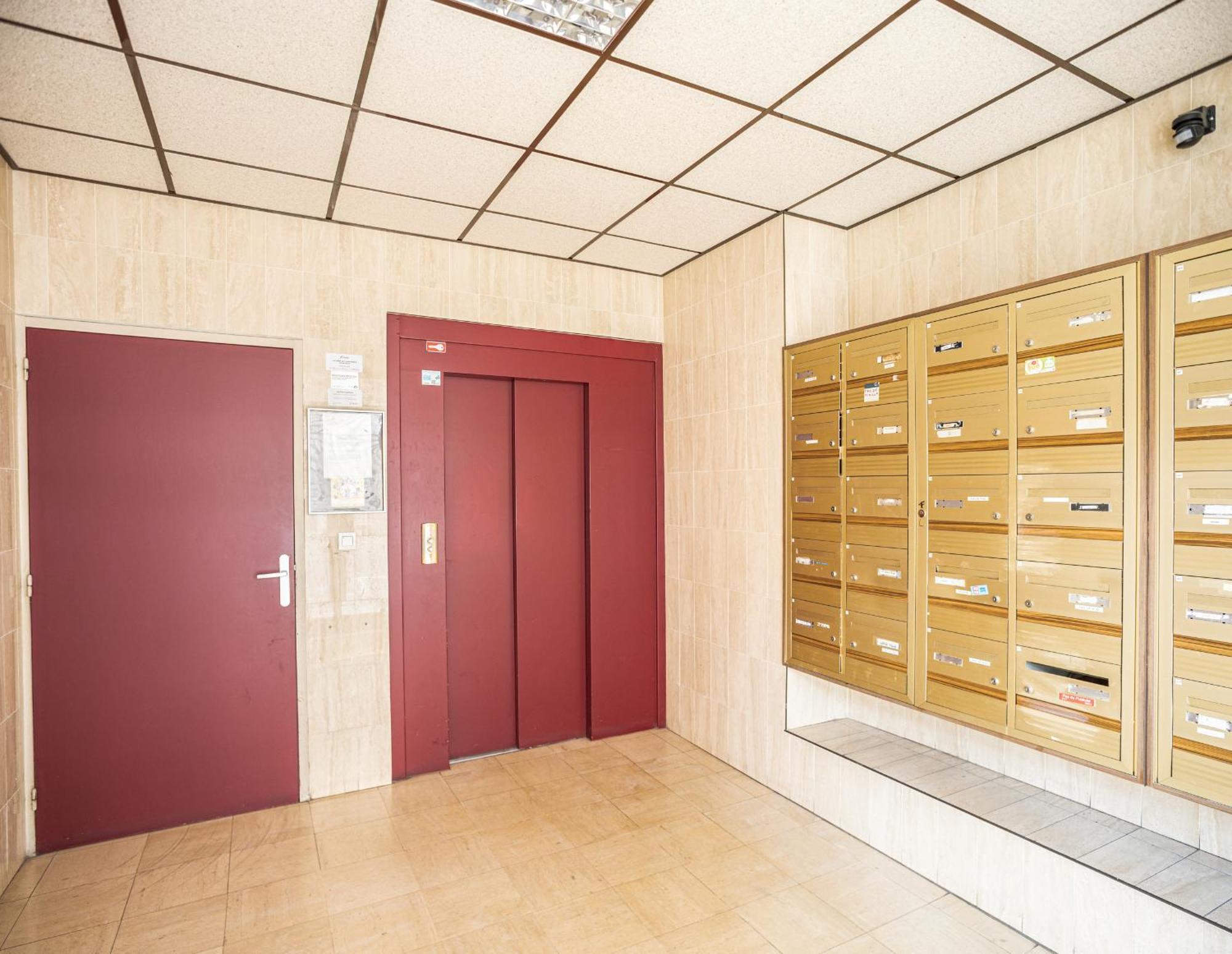 Apartamento Zadig - Proche Hypercentre - 4 Pers. Troyes Exterior foto